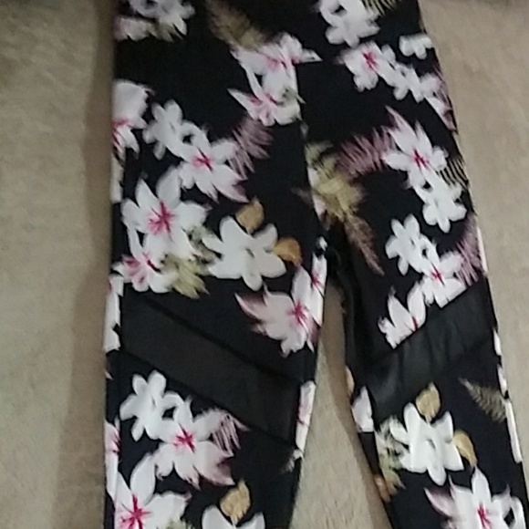 Assorted - Picture 6 of 8